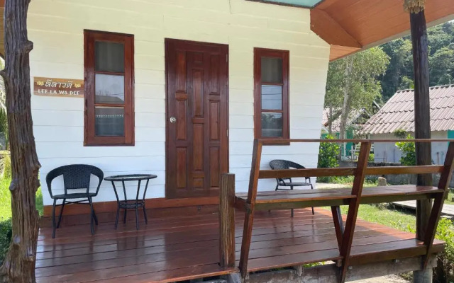 Markhouse Bungalow Ko Kut
