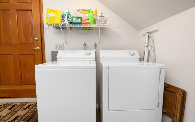 009 - Eden on the Lake