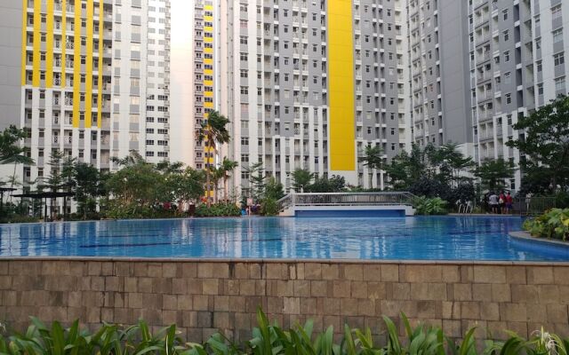 Newly Furnished 2BR Apartment at Springlake Summarecon