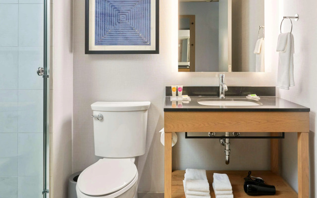 Hyatt Place Chicago Medical/University District