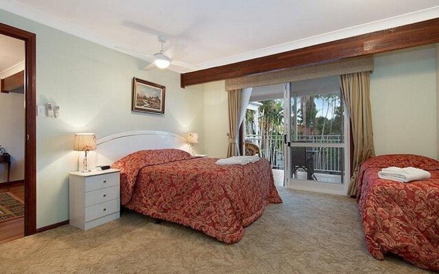 Ainslie Manor Guests House