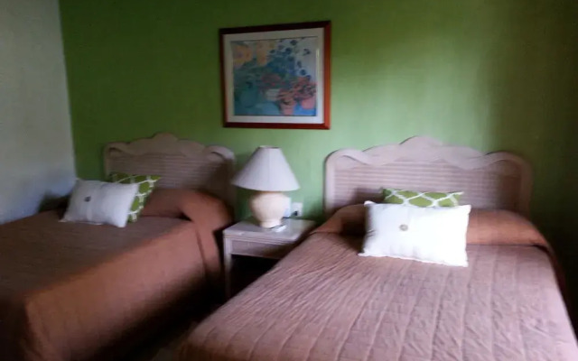 Los Tules Resort