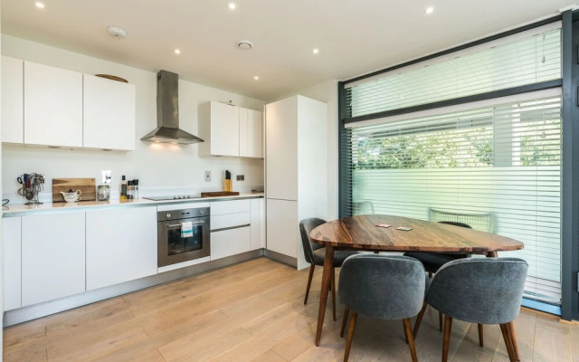 2 Bedroom Apartment on Homerton Road