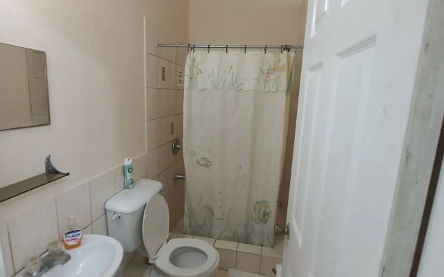 Shalom Guest House