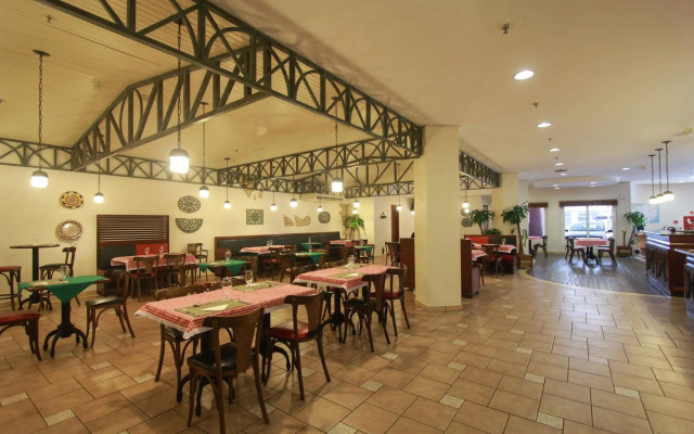 Ibis Joinville