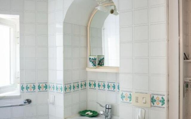 Donna Sara - Cozy Flat In A Charming Amalfi Court