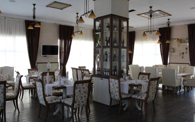 Atia Resort