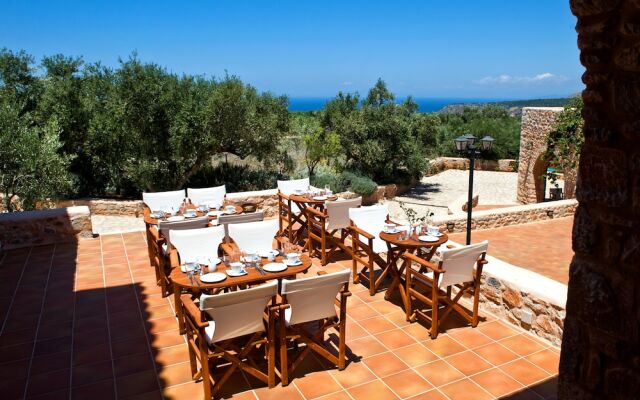 Arapakis Historic Castle