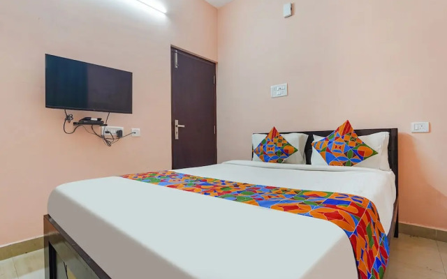 Fabexpress Its South East Residency