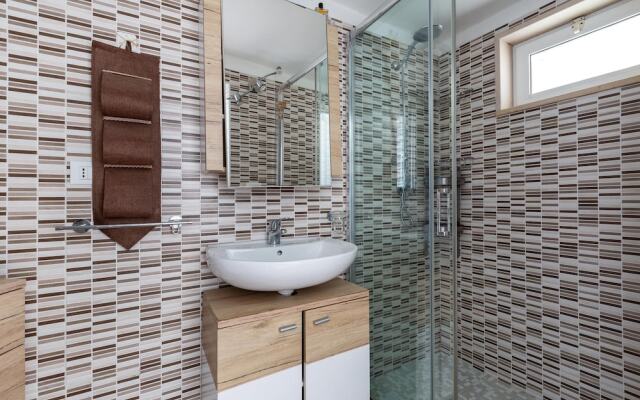 3668 Appartamento Leonard by Barbarhouse