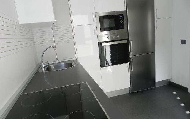 Apartamento Nuevo y Moderno 3A