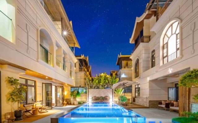 Xishuangbanna Jinghong Yakatu Theme Inn (Mengle Dafo Temple)