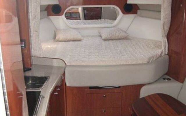 Freedom Boat in Lavagna Marine