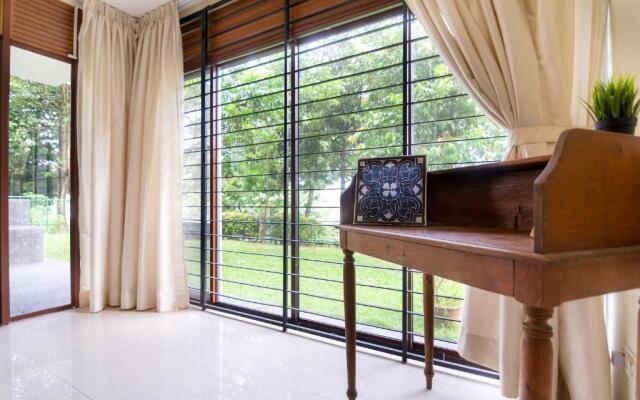 A Comfy & Cozy 2BR Home in Ukay Heights