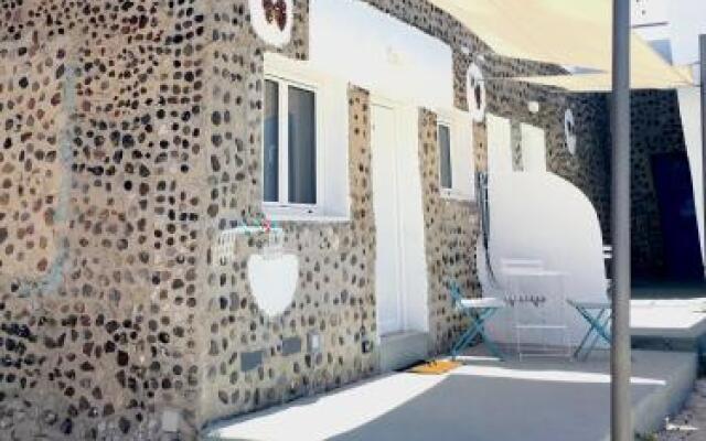 Kampanelia Village Suites