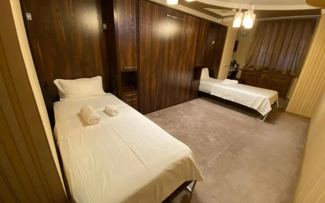 Budget Hostel