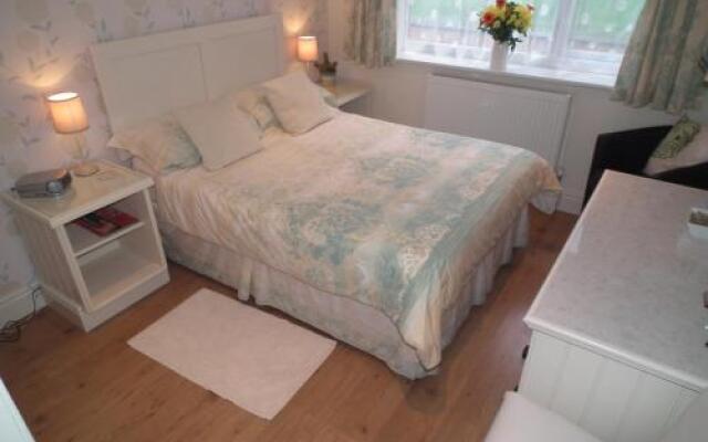 Padog B & B
