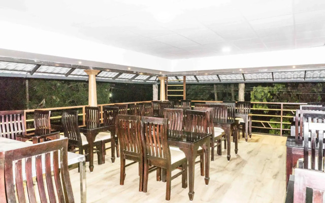 Athirapilly Clirind Resort