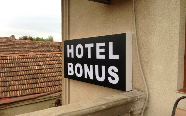 Hotel Bonus