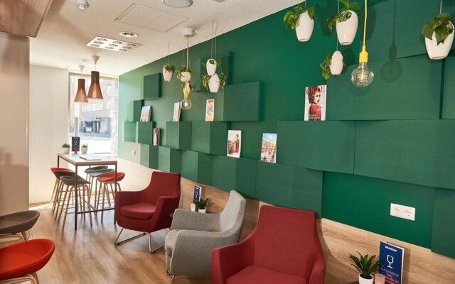 Holiday Inn Express Amsterdam - City Hall by IHG