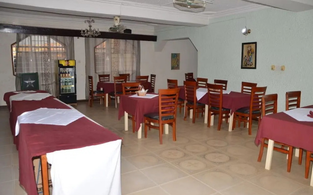 Rwizi Arch Hotel Mbarara
