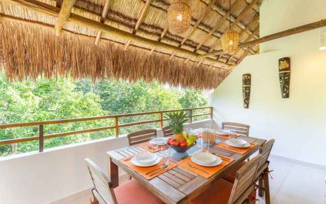 Secret Garden Oasis 3BR Penthouse