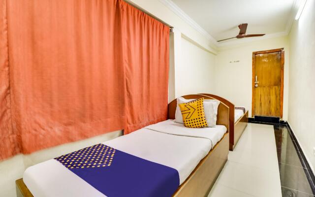 SPOT ON 71591 Srinivasa Residency