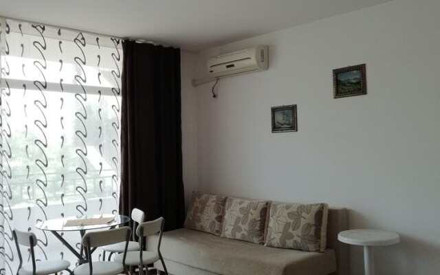 Apartment in Grand Kamelia