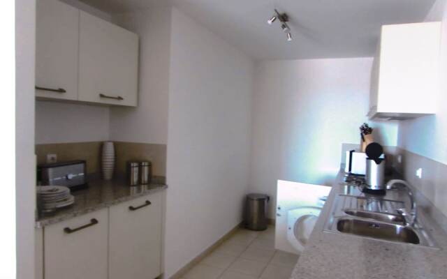 Lovely 2-bed Apartment in Santa Maria