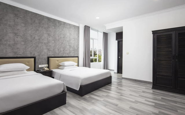 King Grand Boutique Hotel