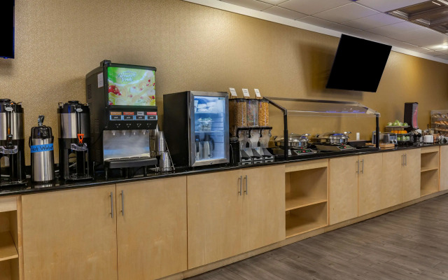 Best Western Plus University Inn