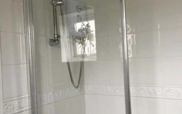 Peaceful 3 Bed Apartment