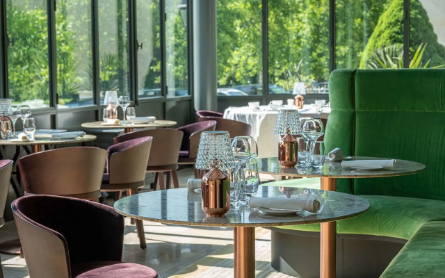 Chateau de Rochecotte