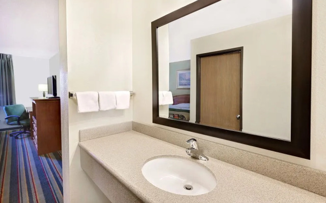 Super 8 Mount Pleasant