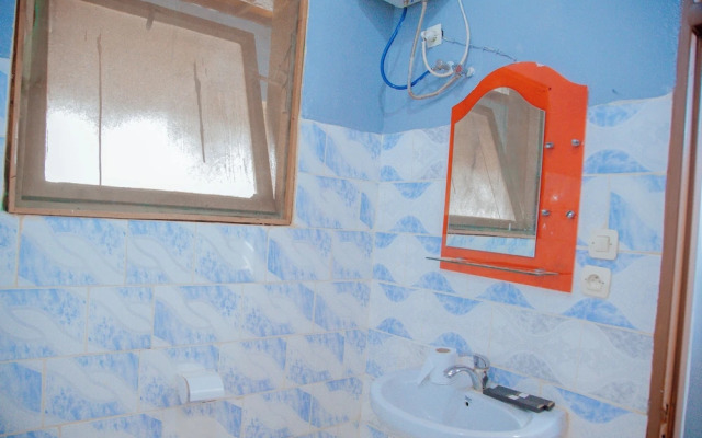 Best Inn Motel MUSINGUZI Frank