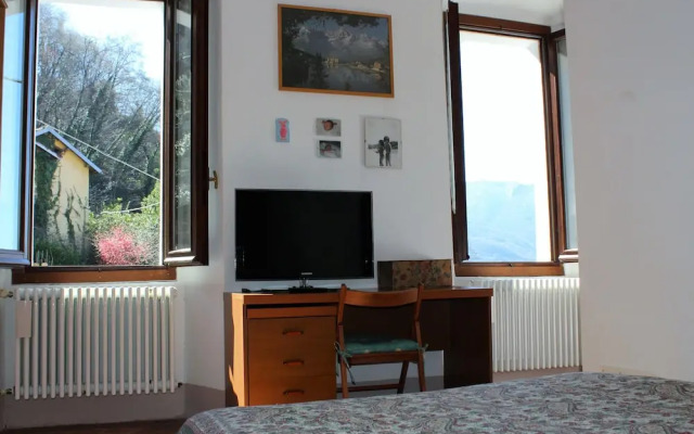 Comoholidays - Ul Palazz 18th Century Apartment