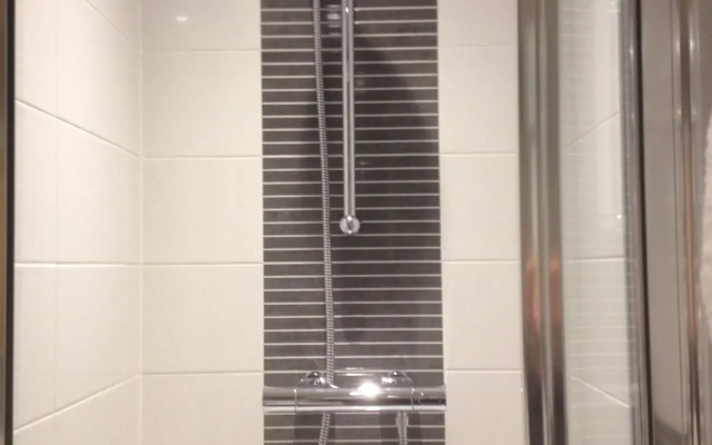 City Wall House by House of Fisher