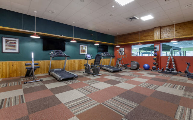 Quality Inn & Suites Escanaba North