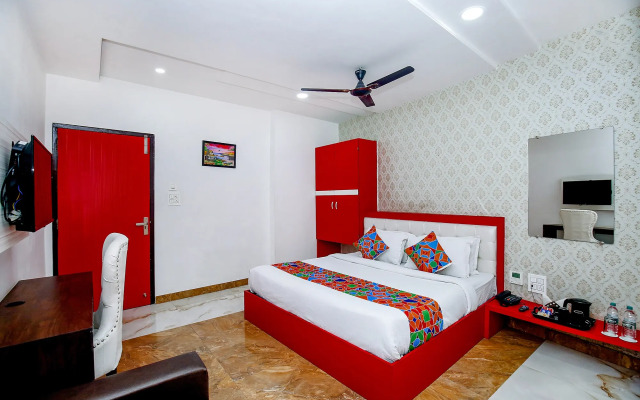 FabHotel Golden Temple Paradise 50 meters from golden temple