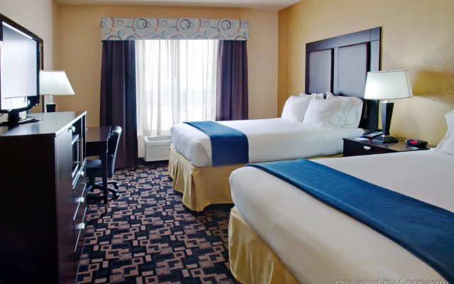 Holiday Inn Express Hotel & Suites Huntsville by IHG