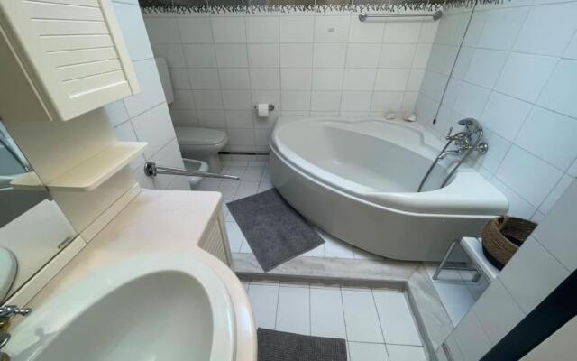 Riviera 1931 Casa Mansarda