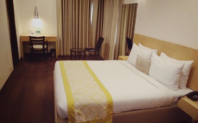 Stately Suites NH 8