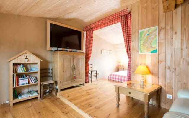 Refuge Renoir City BednBreakfast