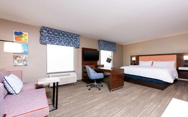 Hampton Inn & Suites Marshalltown