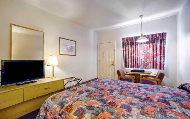 Rodeway Inn