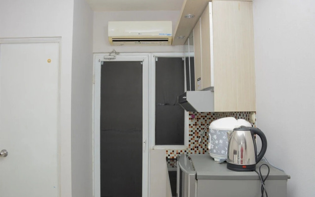 Simple And Nice Studio At Green Pramuka City Apartment