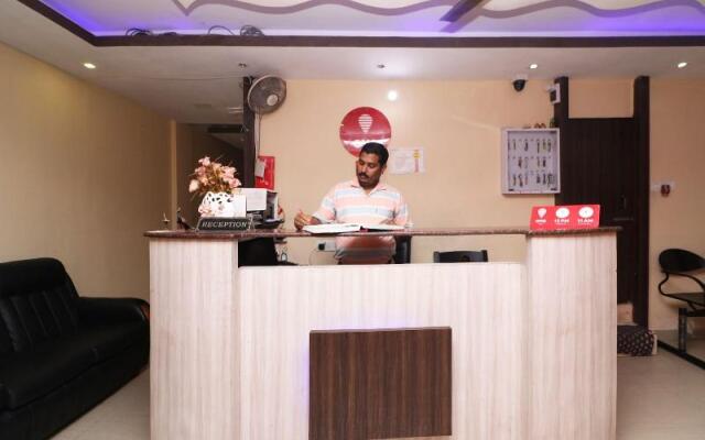 OYO 1764 Hotel Maruti Lodging