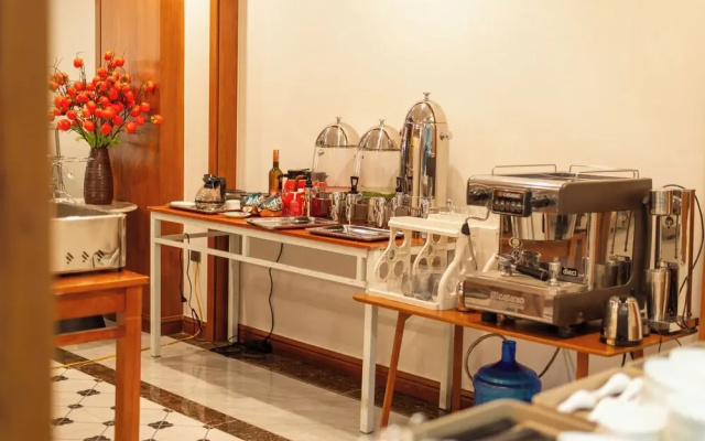 VIET TRUNG Hotel
