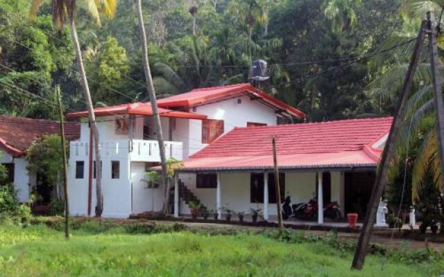 Sandaru Holiday Inn