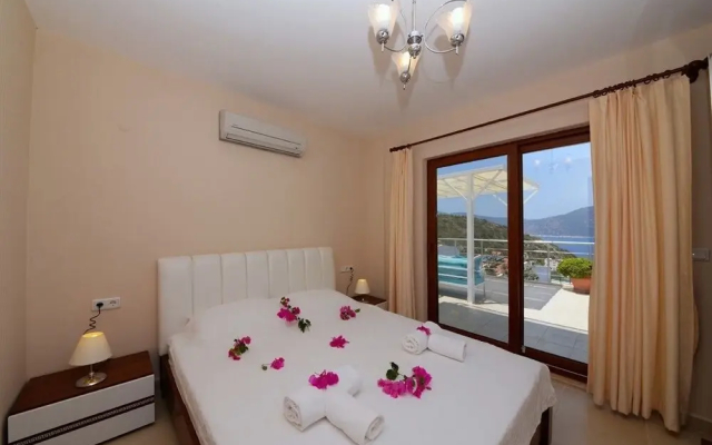 Villa Kalkan by Akdenizvillam